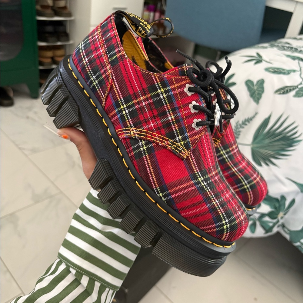 DrMartens x Haven by Marc Jacob’s Collab - Picture 3 of 8